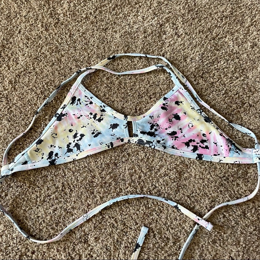 JOLYN printed vent top